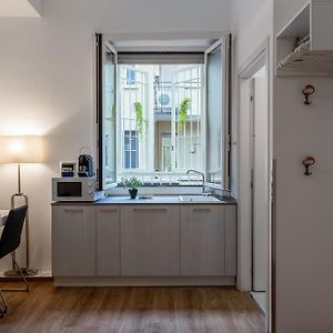 Studio met een King Size Bed